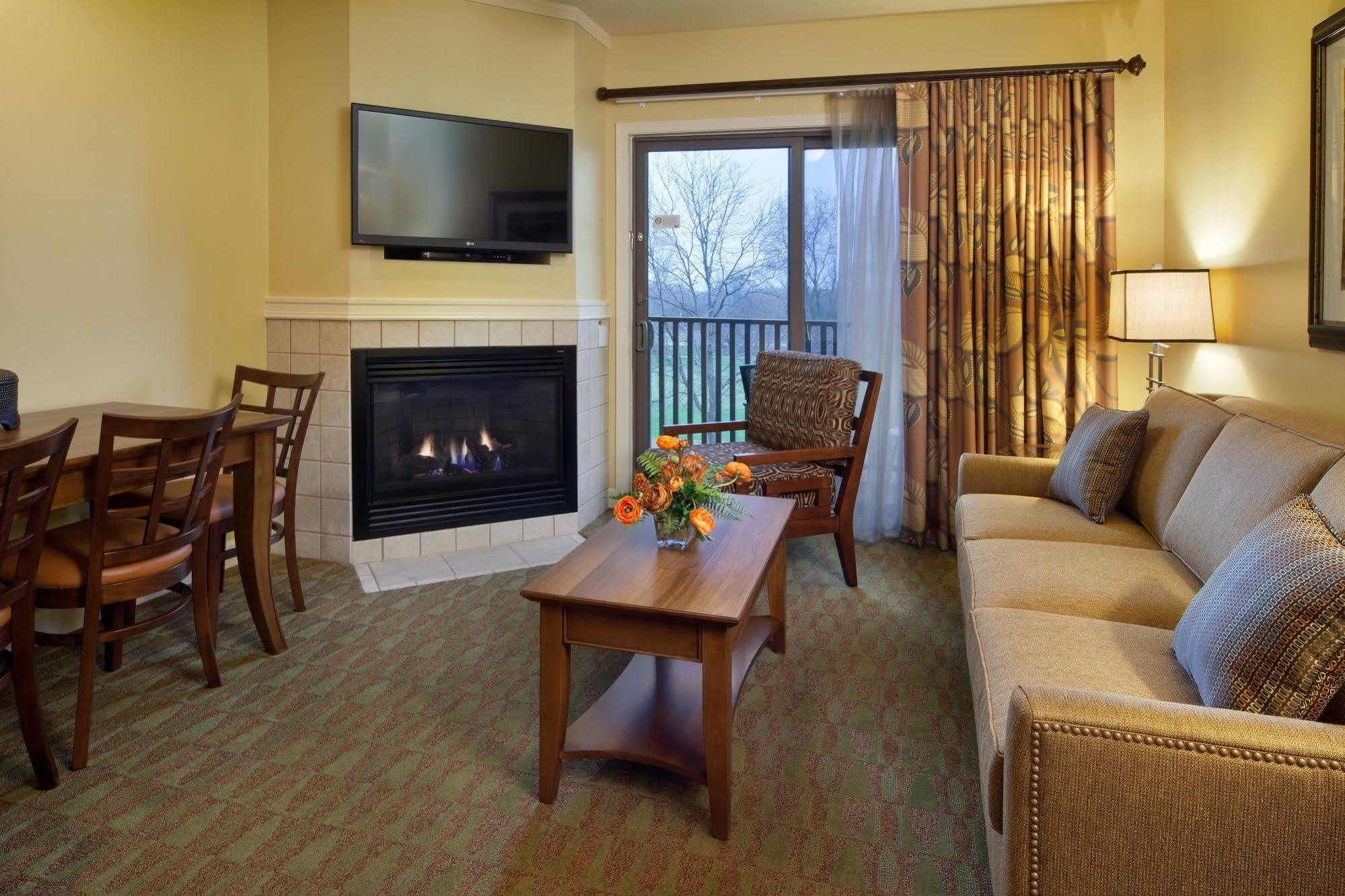 Holiday Inn Club Vacations At Lake Geneva Resort Exterior foto